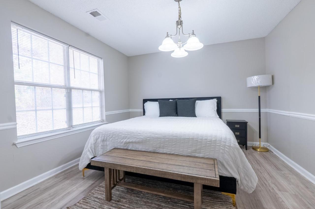 Villa Charming Suburb 20 Min To Atl! Decatur Exterior foto