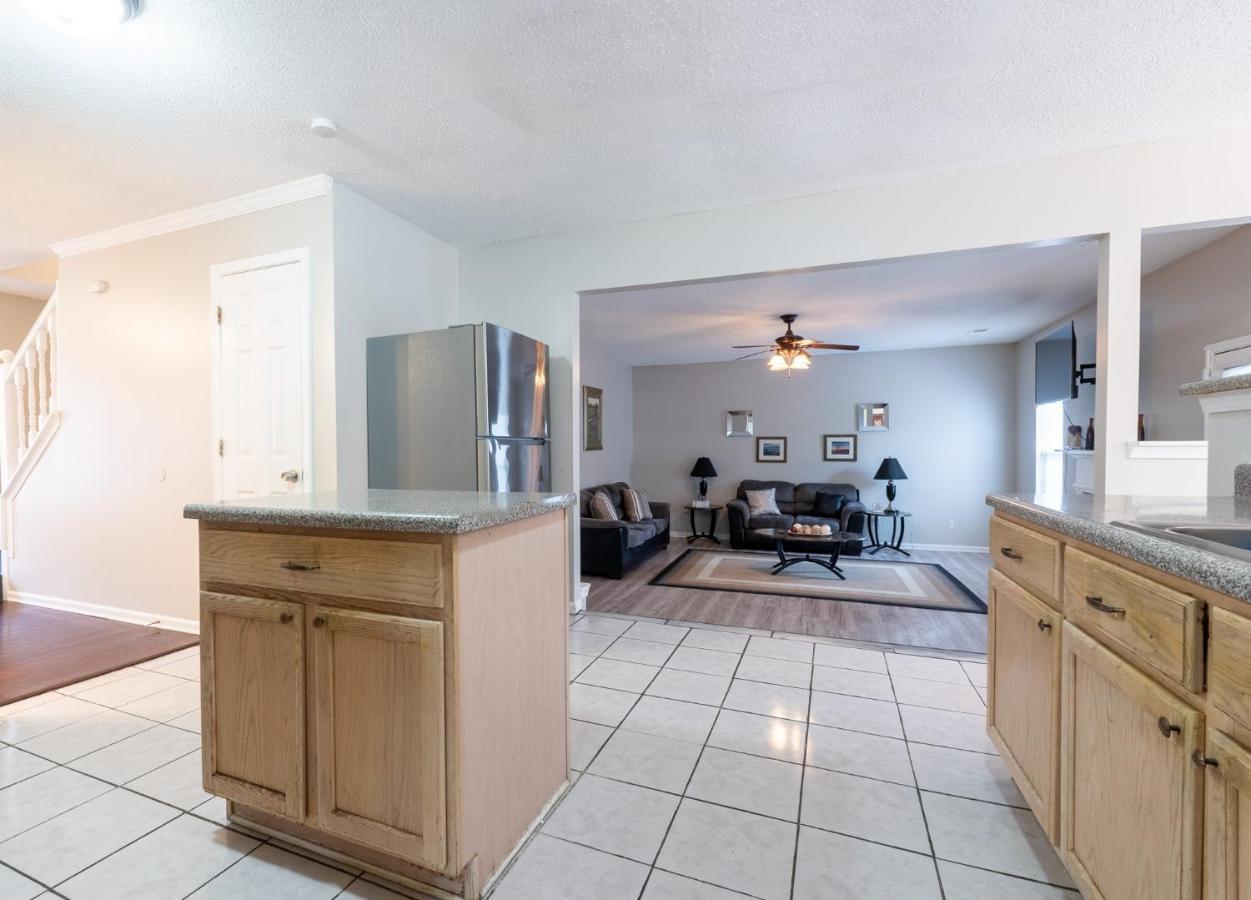 Villa Charming Suburb 20 Min To Atl! Decatur Exterior foto