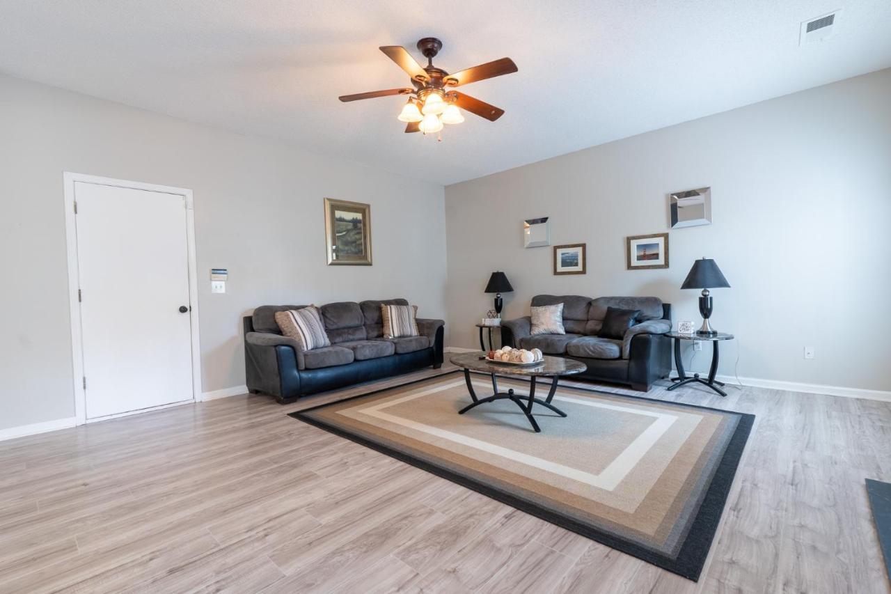 Villa Charming Suburb 20 Min To Atl! Decatur Exterior foto