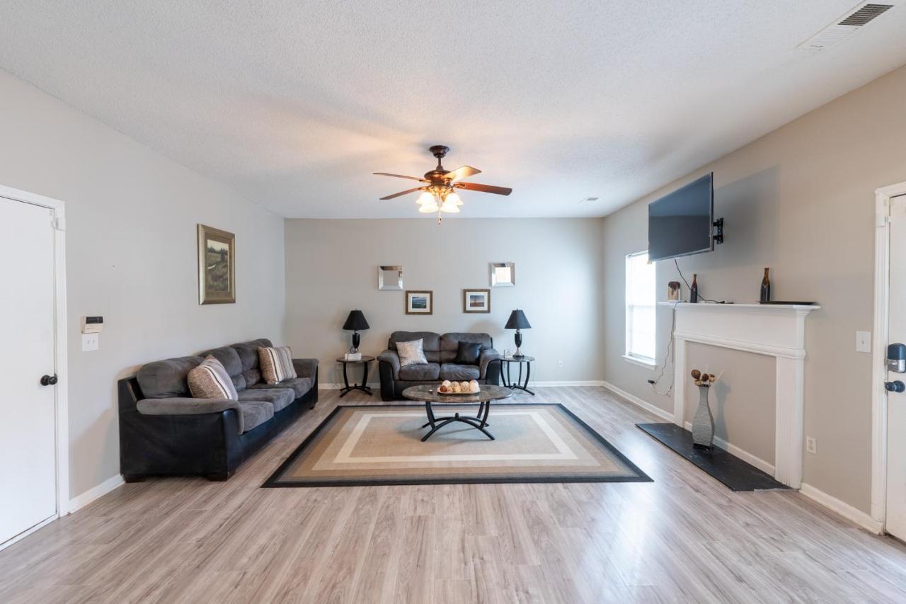Villa Charming Suburb 20 Min To Atl! Decatur Exterior foto